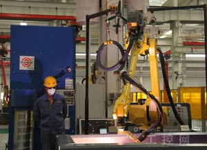 互聯(lián)網(wǎng) 機(jī)械 徐工炫動(dòng)工業(yè)4.0時(shí)代新魔方